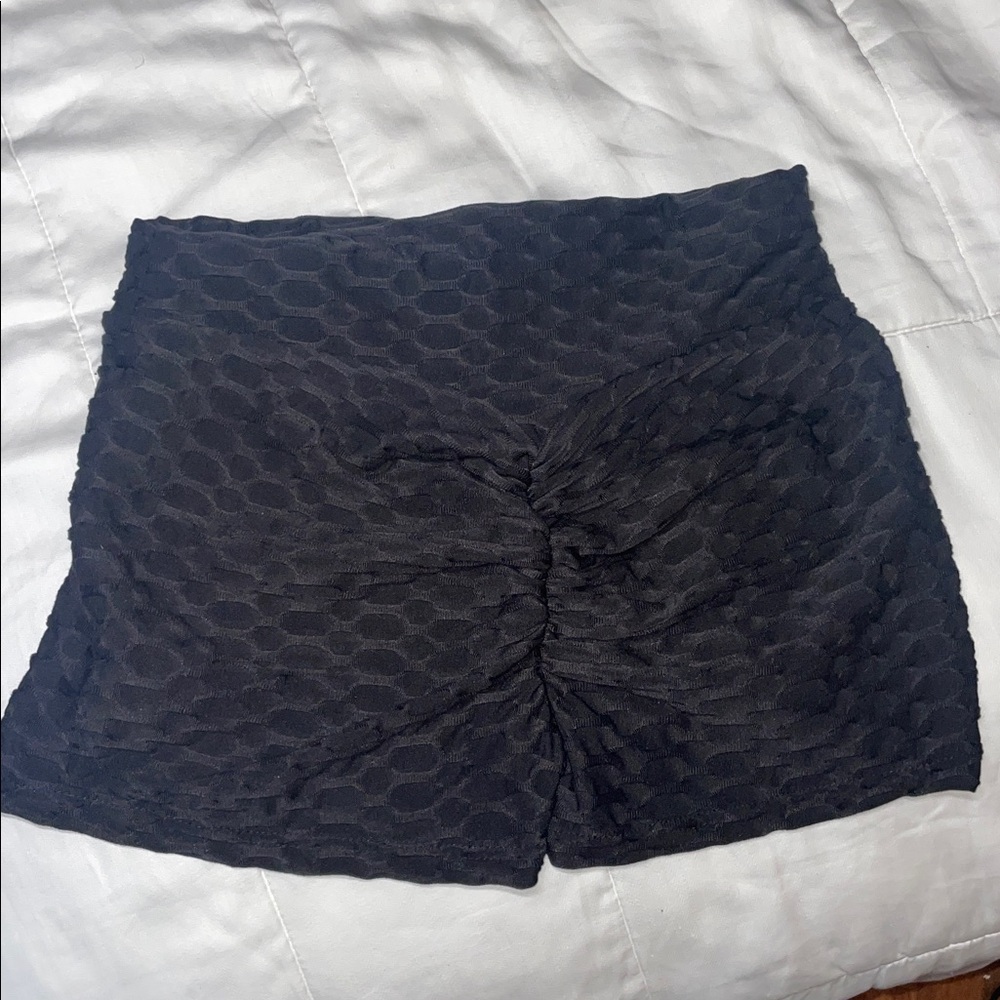 Booty Lift Shorts Black Ruched Honeycomb Comfy Active Shorts S-M